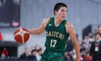 今春から渡米中のスラムダンク奨学生・崎濱秀斗がD1メリマック大学へのコミットを発表