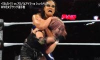 日本人女子レスラー、“怒りの裏拳”発動！ 髪を引っ張られ首絞め被害直後に“倍返し”