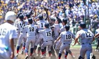 甲子園“最後の瞬間”が「なかなかイケてるぞ」　米観客も魅了した日本野球の独特文化