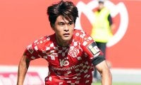 佐野海舟「サッカーができることに感謝して」　ドイツでは守備だけでなくゴールも奪える選手になる
