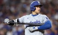 「パワーと精度はまるで交響曲」ドジャース、試合開始直後での3連続アーチにLAメディアも驚愕！大谷翔平の44号先頭打者本塁打には「Dバックスを唖然とさせた」
