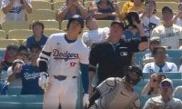何が起きた？ 大谷翔平、46号特大アーチで“謎のハプニング”　審判が大混乱…「理解不能」「なんでこんなことが？」