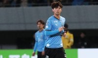 日本代表デビューも飾った川崎DF高井幸大が8月度のJ1月間ヤングプレーヤー賞！ J2は大分MF保田堅心、J3は今治MF横山夢樹が受賞