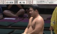 突然、力士が笑ってしまうハプニング発生 思わぬ出来事と力士の対応力に「にっこり素敵」「優しい」ファンほっこり