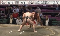 「ちょ、勝負あったって！」行司が慌てて力士を静止するハプニングに騒然「笑ってしまった」「可愛いの見れた〜」悶絶するファンも