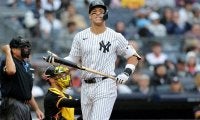 バットに当たらず…ジャッジに米辛辣　苦手の10月、1試合5三振に「いつも通りだ」