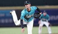 新天地で躍動…元中日＆オリ助っ人が2冠　元NPBドラ1の異名は「台湾のダルビッシュ」