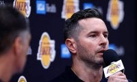 【NBA】レイカーズ新HC、八村塁を巡る質問にいら立ち？　記者の問いかけに「あなたが作り出した物語。あなたが答えて」