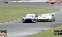タイヤ同士が「当たってる」フェラーリ vs GT86、ぶつかりながら「トップに出たああ！」実況も絶叫した超弩級バトル