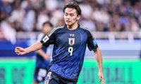 「これぞCF」「流石日本の9番！」フェイエノールト上田綺世の“ポストプレー→ヘッド弾”の完璧な動きに注目！「これこれ！日本代表でもこの動きやってほしいね！」の声