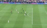 えっ、そこ見えてるの？ 久保建英、天才的ノールックパスが脚光！「視野外に出す意味不明なパス」「強い上手い」