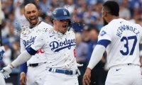 2人のヘルナンデス“2発”でドジャース勝利！地区Vでリーグ優勝決定S進出決定　山本由伸が5回2安打無失点でPS初勝利