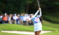 桑木志帆とイ・ミニョンが首位発進 小祝さくらら3人が1打差