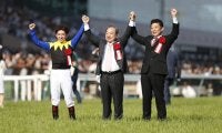 ダービー2勝の強力タッグが送り出す超高額馬 米仏G1制覇の半弟がデビュー