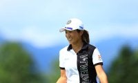 34歳の藤本麻子が下部ツアー初優勝 14歳アマ廣吉優梨菜は7位