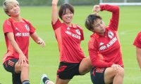 「凄く刺激に。そして学びに」内田篤人コーチの存在を語る熊谷紗希、若手も多い今回のなでしこジャパンには「出し切ることが大事」