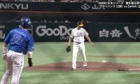 「なんやこれ」日本Sでバット“すっぽ抜け”の珍事 「めっちゃ飛ばす」視聴者も驚愕…DeNA・戸柱の打席で