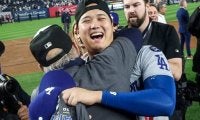 重圧に耐え抜いた激動の1年　世界制覇へ導いた大谷翔平にド軍OBが異例の感謝「彼が加わった影響で全てが変わった」