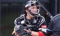 「近藤、山川クラスの契約が出せるか」　世界一捕手　FA権行使のSB甲斐拓也＂獲得の条件＂を球界OBが解説　「移籍候補」も