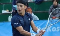 島袋将、日本勢対決制し初戦突破