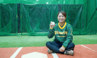“ナックル姫”吉田えり、野球部退団の真相　「引退じゃない」…32歳の現在地と“これから”