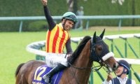 シーザリオ以来19年ぶりの快挙なるか 香港ヴァーズで桜花賞馬ステレンボッシュが3歳牝馬の海外G1制覇に挑む