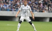 元日本代表MF稲本潤一が45歳で現役引退…3度W杯出場にアーセナルなどでプレーの“黄金世代”　3年在籍の南葛SCが最後のクラブに