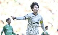 【川崎・山田新が感じさせる得点王になるための1試合6得点の可能性(2)】2か月前に電話をした宮代大聖と、「絶対に勝って送り出したい」と話す鬼木監督の存在……2つの刺激が山田を動かす