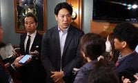 田中将大の楽天退団はなぜ起きた？　元球団フロント・小林至が解説「お金の問題ではなく......」