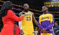 積極性が問われるレイカーズの冬の移籍市場…もしレブロンがトレードならブロニーもセットに？