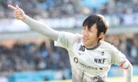 中村憲剛が“4年越し”引退試合で計5ゴール！　川崎F象徴の有終の美に2万2014人の観客も大盛り上がり