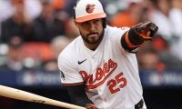 テオスカーとの別れも覚悟？　ドジャース補強戦線に浮上してきた”ソト超え”「44発男」の存在とは