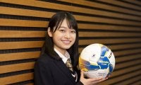 全国高校サッカー選手権大会応援マネージャー・月島琉衣「高校生のみなさんがサッカーに熱中している姿に感動」