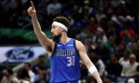 クレイ・トンプソンがミラーを抜き、通算3ポイント成功数でNBA歴代5位に