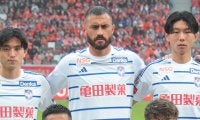 新潟が最終ライン支えるベテランDF舞行龍ジェームズと契約更新「今シーズン感じた悔しさをパワーに変えて」