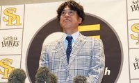 甲斐拓也の人的補償は「話は進んでいます」　城島CBOが明かす現状「近いうちに」