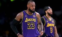 レブロン・ジェームズが通算出場試合数でNBA歴代4位へ浮上…歴代1位への道のりは？