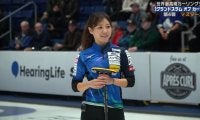 その動きはなんだ！？ロコ・ソラーレ吉田知那美、頭ポンポン→ピヨピヨ“謎ムーブ”から完璧ショット炸裂の一部始終