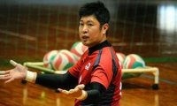 パラスポーツ、つなぐ窓口に　シッティングバレー日本代表の皆川さん