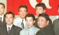 篠塚和典から見た引退後の吉村禎章は「ひと回りもふた回りも大きくなった」　巨人のリーグ優勝に貢献した手腕も称賛