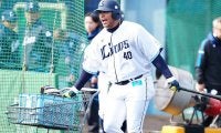 低迷する西武に加入した“起爆剤”　育成から這い上がって昨季15発→移籍で開花させたい才能