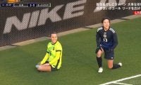 「このフィジカル差でよく勝てるな…」なでしこジャパン北川ひかる、“強靭すぎる守備”で１対１完勝！「うまい」「きっちり体いれた」オーストラリアMFは唖然