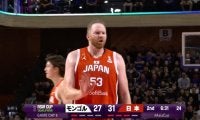 何が起きた？ 全員ダマされる“想定外の動き”「絶対無理！」 バスケ日本代表センターの“珍フリースロー”に騒然「絶対引っかかる」「コレはw」
