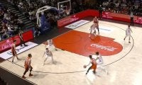 きたあああ！ 日本代表PG、急加速する“超高速ドライブ”炸裂「相手が可哀想」 モンゴル代表の守備陣を一瞬で切り裂く瞬間「速すぎ」「ぶっちぎった」