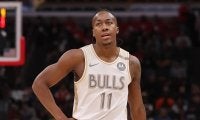 自己最高のシーズンを送っていたブルズのアヨ・ドスンムが左肩の手術で今季残り試合全休