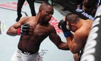 【UFC】マネル・ケイプ、“アイポーク論争”で物議……17連勝中の選手に勝利も「両手で目を突いているのがはっきりわかる」