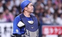 中日、正捕手争いはしばらく続く？　1軍キャンプ完走の「4人衆」中心に展開か