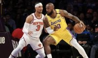 レブロン・ジェームズがダンカン超え…レギュラーシーズン通算勝利数でNBA歴代3位へ浮上