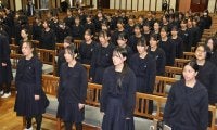 センバツ開幕告げる「今ありて」共学化で女子の2部合唱がフィナーレ