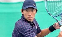  岡村一成 単複で初戦突破 